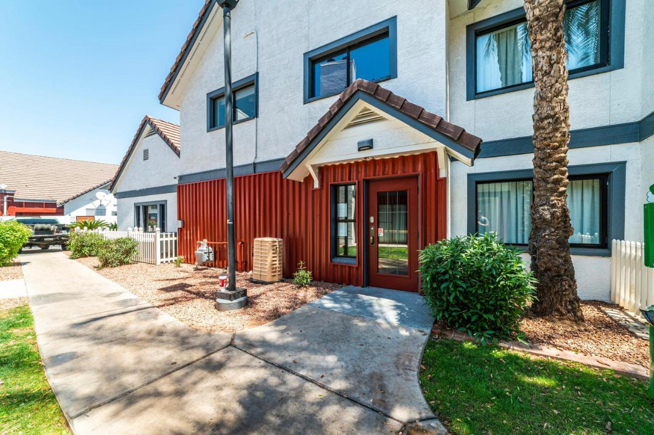 Metro Phx Upstairs 2Bd Sleeps 6 Heated Pool No Pets Allowed Phoenix Exteriör bild