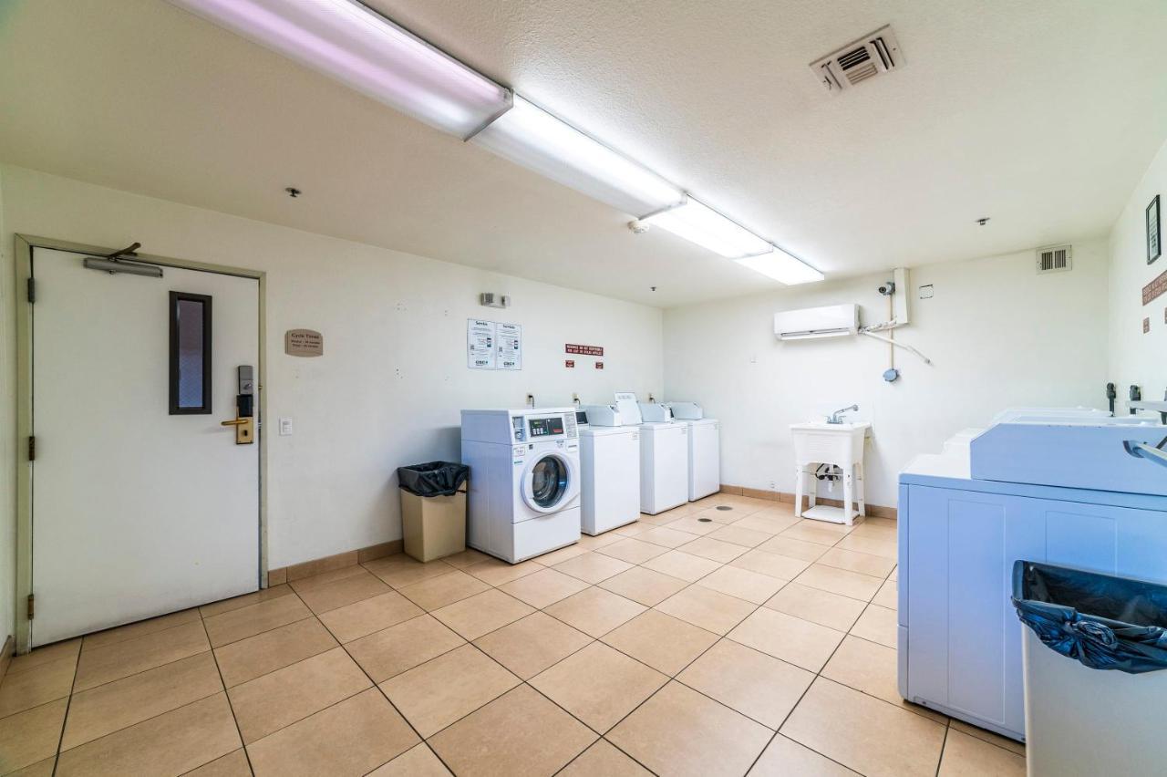 Metro Phx Upstairs 2Bd Sleeps 6 Heated Pool No Pets Allowed Phoenix Exteriör bild