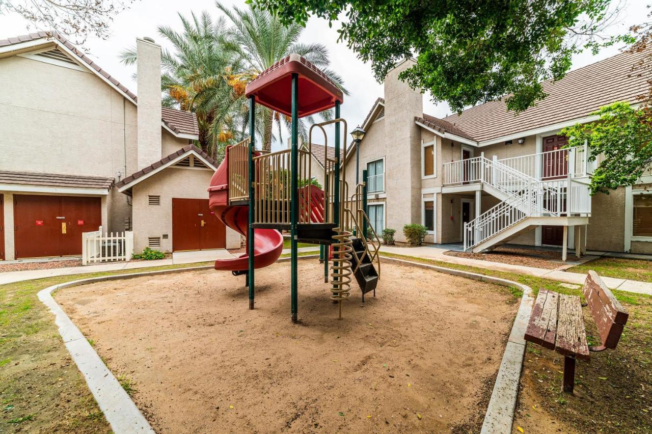 Metro Phx Upstairs 2Bd Sleeps 6 Heated Pool No Pets Allowed Phoenix Exteriör bild